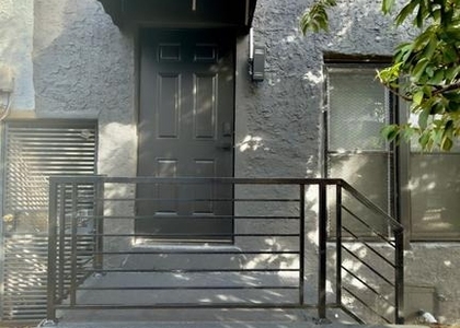2007 N Front Street - Photo 1