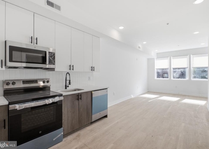 2330 N 16th Street - Photo 1