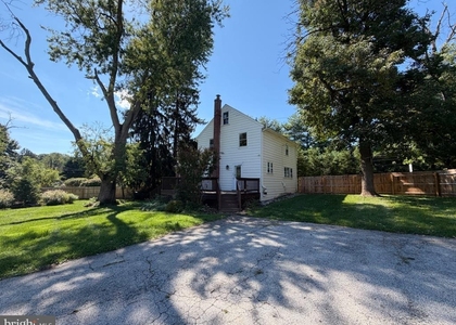 1247 Phoenixville Pike - Photo 1