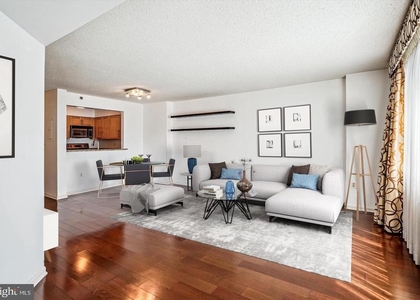 10101 Grosvenor Place - Photo 1