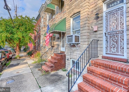 1453 Woodall Street - Photo 1
