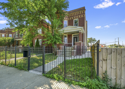 4751 W Monroe Street - Photo 1