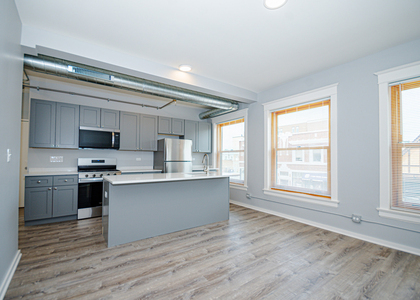 141 S Oak Park Avenue - Photo 1