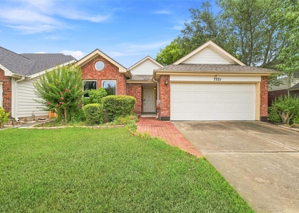 7723 Valera Lane - Photo 1