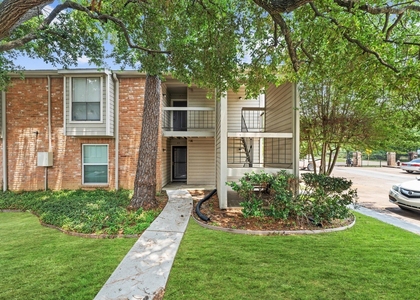 17401 Red Oak Drive - Photo 1