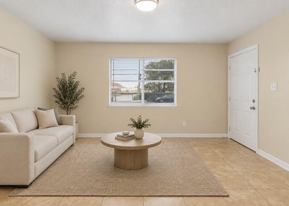 230 E Virginia Street - Photo 1