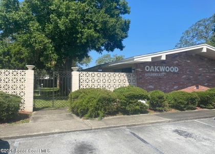 1558 Guava Avenue - Photo 1