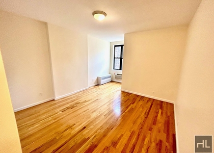 East 91st Street - Photo 1