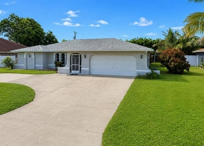 3428 Se 4th Place - Photo 1