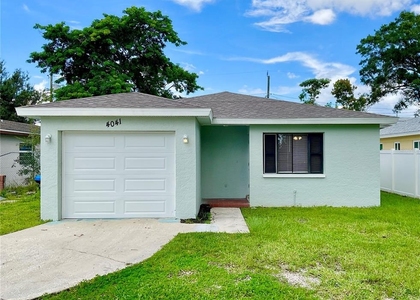 4041 53rd Avenue N - Photo 1