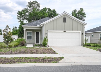 4732 Nw 11th Street - Photo 1