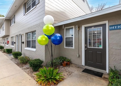 2140 S Palmetto Avenue - Photo 1