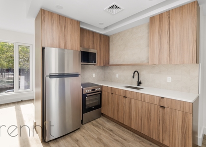 35 Kingston Avenue, Brooklyn,  - Photo 1