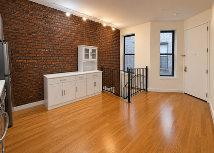 662 Park Place - Photo 1