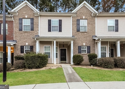 2555 Flat Shoals Road - Photo 1