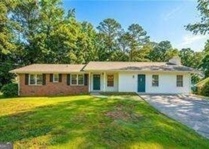 2168 Cannon Hill Road Sw - Photo 1