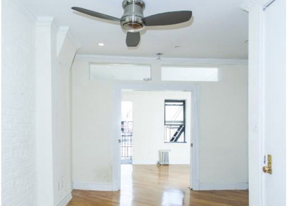279 East 10th Street - Photo 1