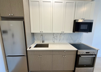 833 Maple Street - Photo 1