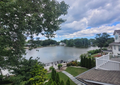 1 Sunset Drive - Photo 1