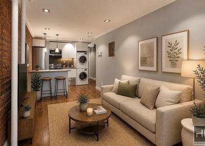 Mulberry St. - Photo 1