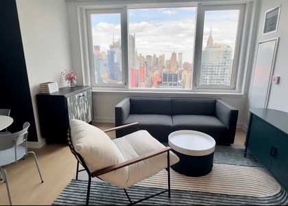 West 38th Street - Photo 1