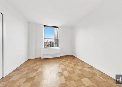 West 87th Street - Photo 1
