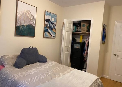 East 80 Street - Photo 1