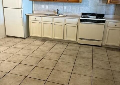 1502 E Pierce Street - Photo 1