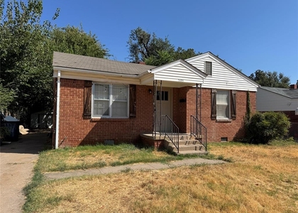 3105 W Park Place - Photo 1