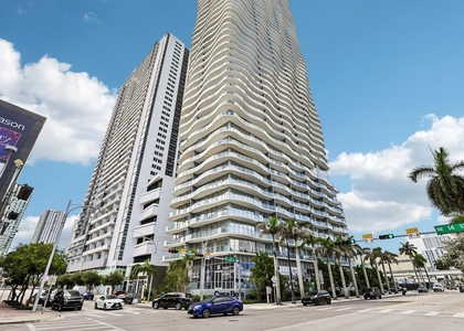 1400 Biscayne Boulevard - Photo 1