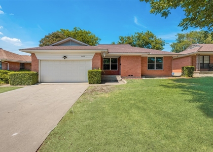 2629 San Medina Avenue - Photo 1
