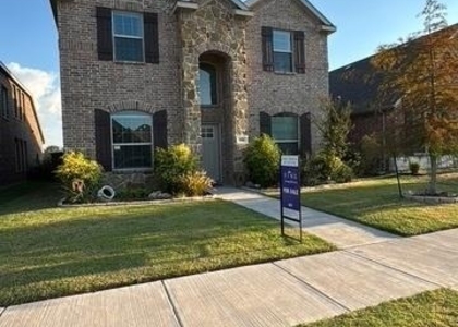1120 Western Yarrow Avenue - Photo 1