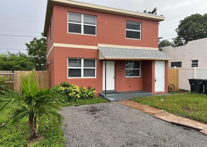 1010 Adams Street - Photo 1