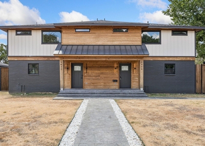 5058 W University Boulevard - Photo 1