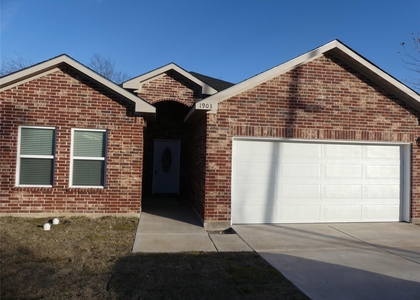 1903 Morgan Street - Photo 1