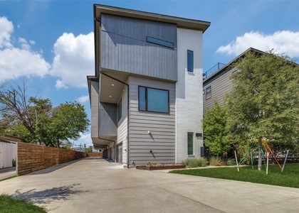 1715 Bennett Avenue - Photo 1