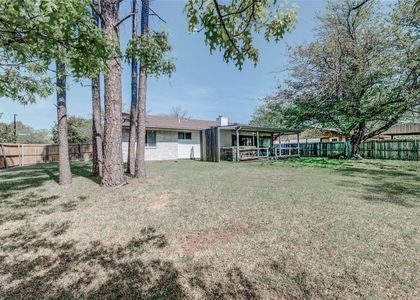 638 Cranbrook Park - Photo 1
