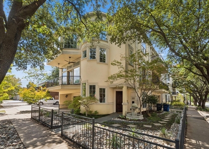 4039 Holland Avenue - Photo 1