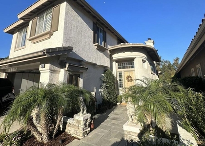 2805 Golf Villa Way - Photo 1