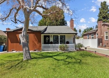 6013 Gregory - Photo 1