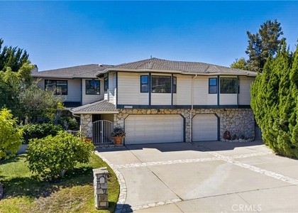 28917 Scotsview Drive - Photo 1