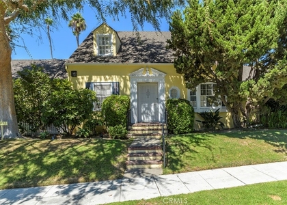 1105 Graynold - Photo 1