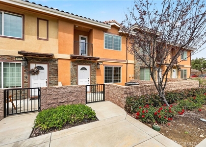 16408 Valencia Avenue - Photo 1