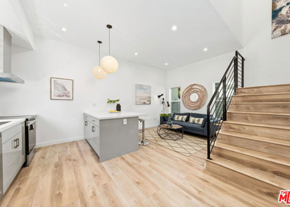 2955 Midvale Avenue - Photo 1