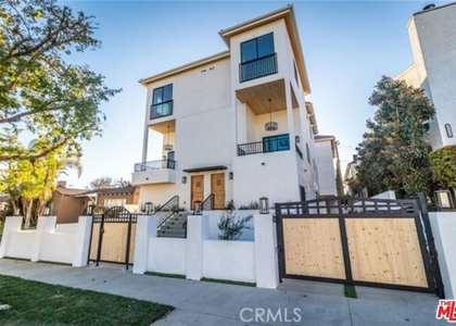 5325 Ben Avenue - Photo 1