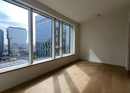 889 Francisco Street - Photo 1