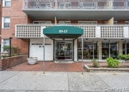 89-15 Parsons Boulevard - Photo 1