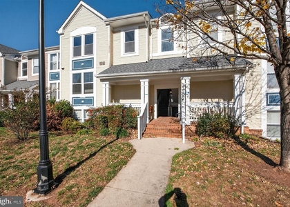 44084 Natalie Terrace - Photo 1