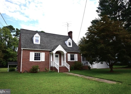 133 Maury - Photo 1