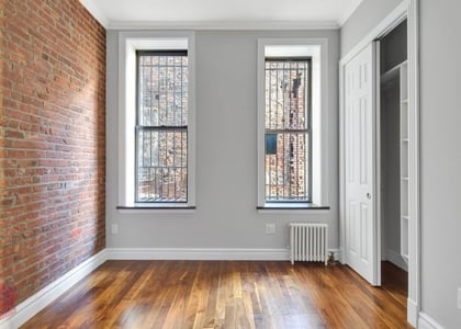 221 East 23rd Street, Unit 2 - Photo 1